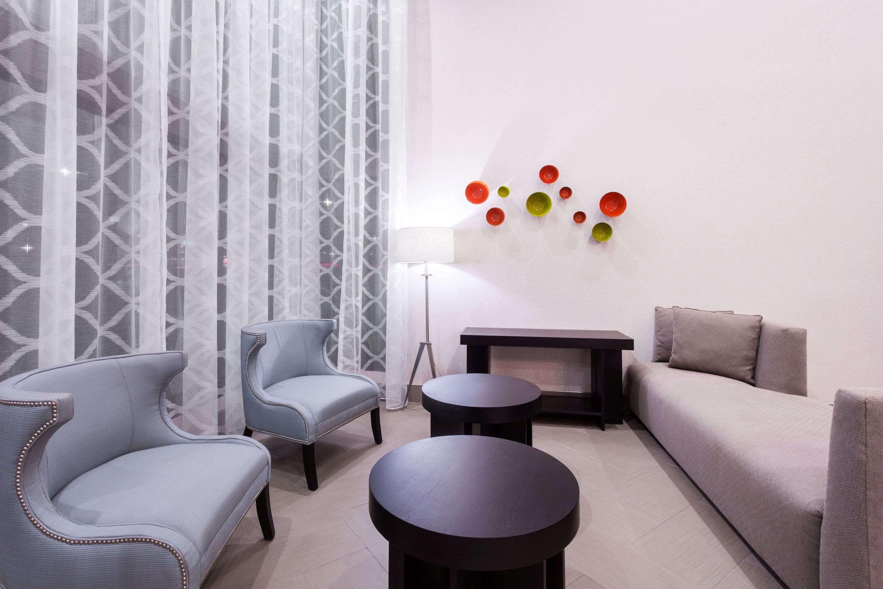 Ramada By Wyndham Tuscaloosa Hotel Buitenkant foto